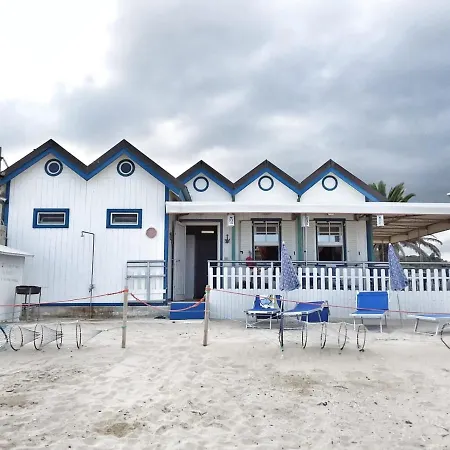 Ittiturismo Il Vecchio E Il Mare 度假居 *